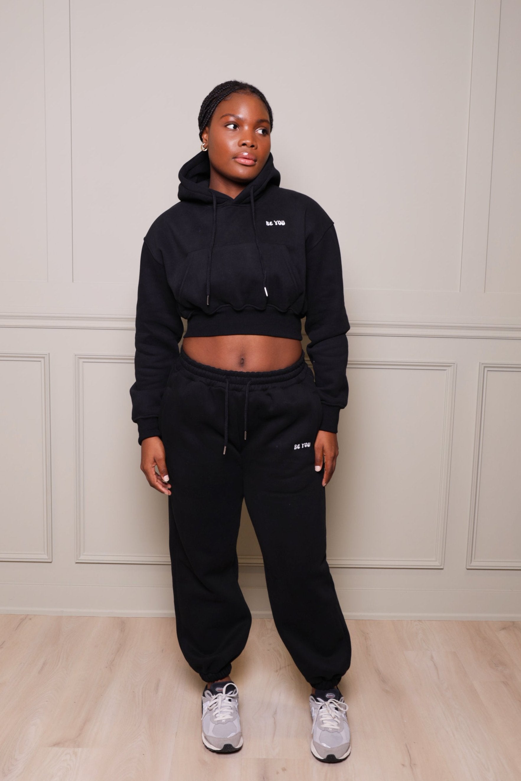 Cropped hoodie jogger set sale