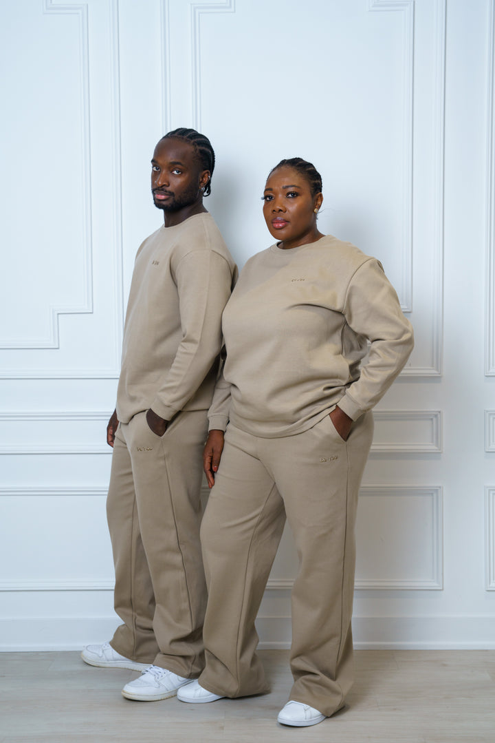 Brown Crew Neck Sweatshirt and Sweatpants Set - Unisex