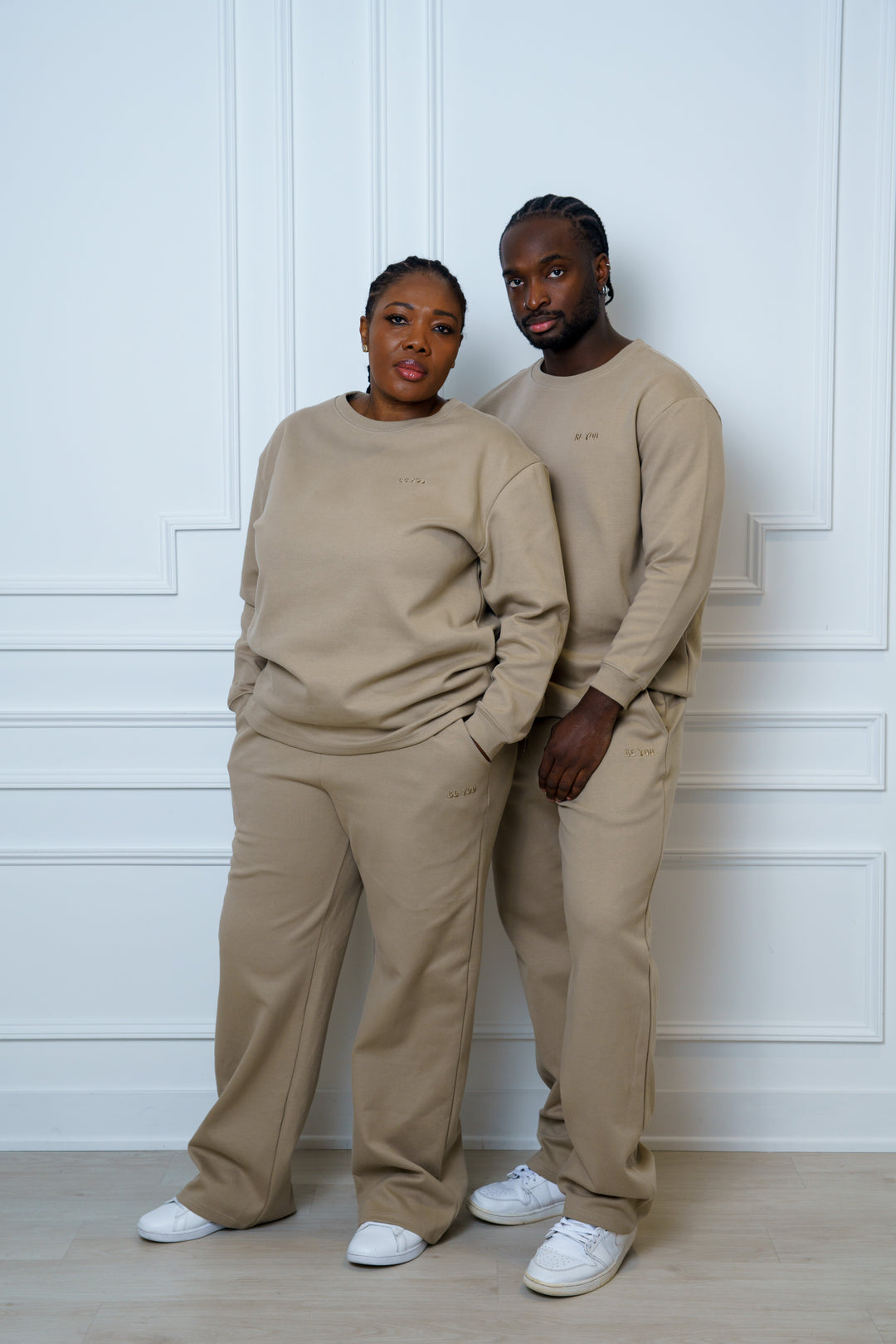 Brown Crew Neck Sweatshirt and Sweatpants Set - Unisex